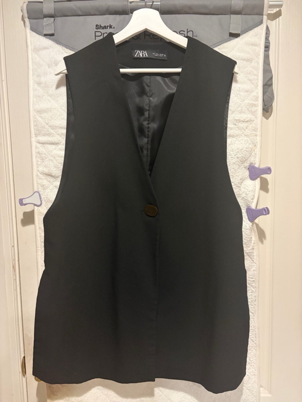 Zara Black Single-Button Sleeveless Blazer Vest
